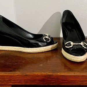Gucci Black Patent Leather Horsebit Wedges in Excellent Condition!!!